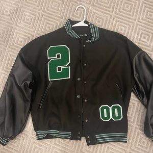 BOOHOO women’s varsity jacket
